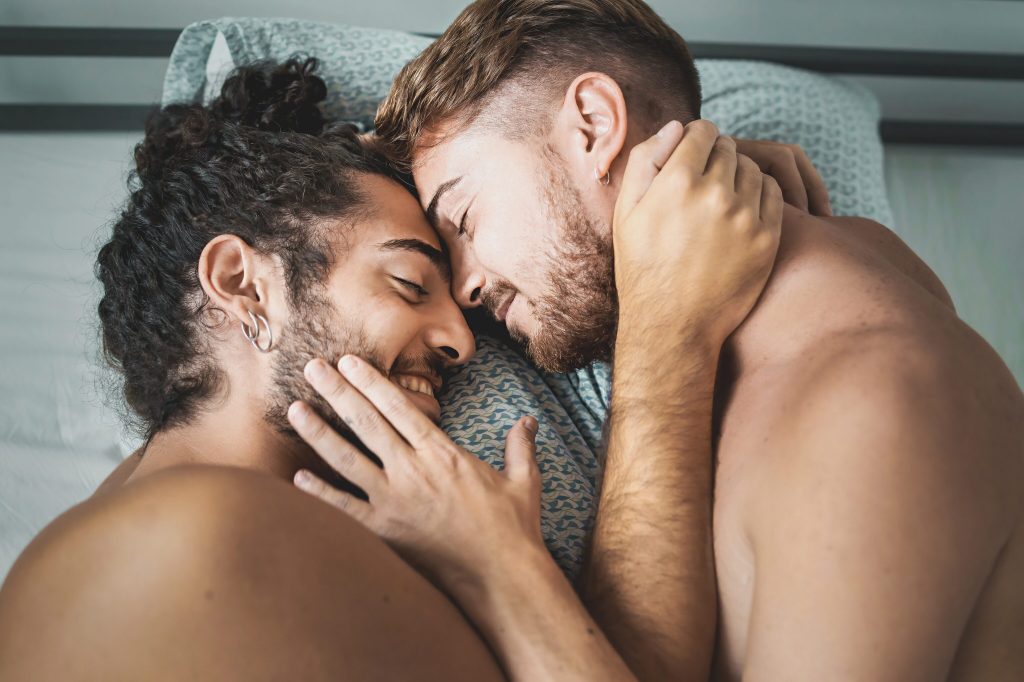 Jak to vlastně bylo? Homosexualita v historii a náboženstvích | Deník TO