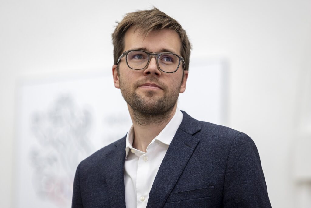 Jednání o manželství pro všechny se zvrhlo v naprostou frašku | Deník TO