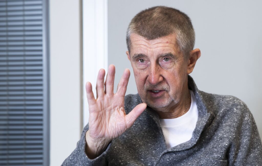 Francouzští státní zástupci zatím nezačali rozhodovat, zda stíhat Babiše | Deník TO