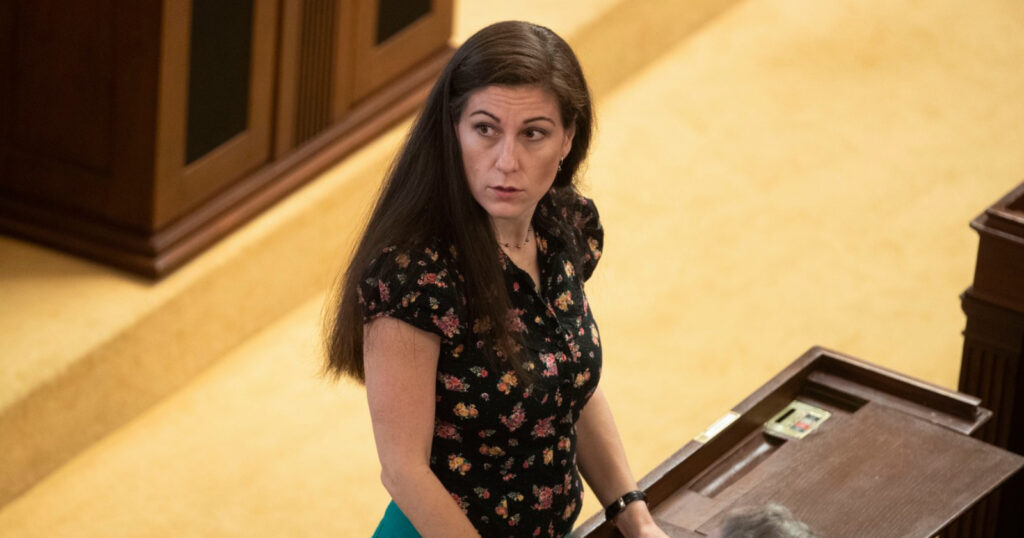 Princezna ODS Eva Decroix pořádá palačinkové turné | Deník TO