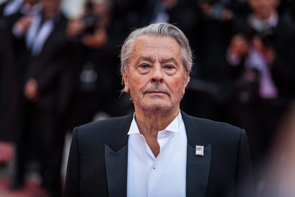 Zemřel francouzský herec Alain Delon, vzpomínají na něj kolegové i politici | Deník TO