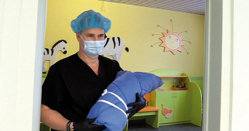 Drsnej porod a hrdý tatínek | Deník TO