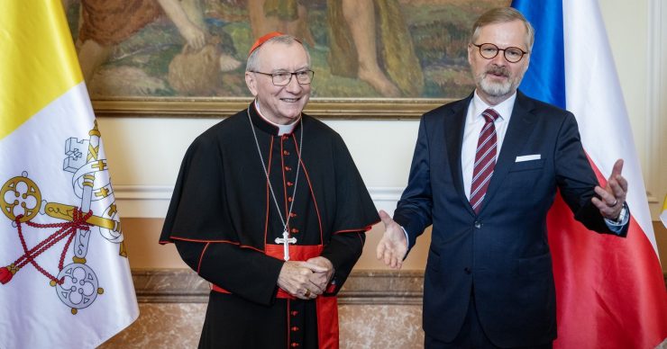 Premiér Petr Fiala přijal vatikánského státního sekretáře, kardinála Pietra Parolina