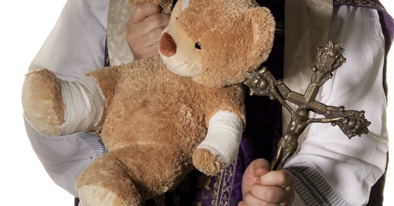 Zneužívání duchovními - ilustrační foto