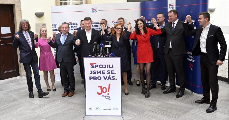 Lídři všech krajských kandidátek SPD