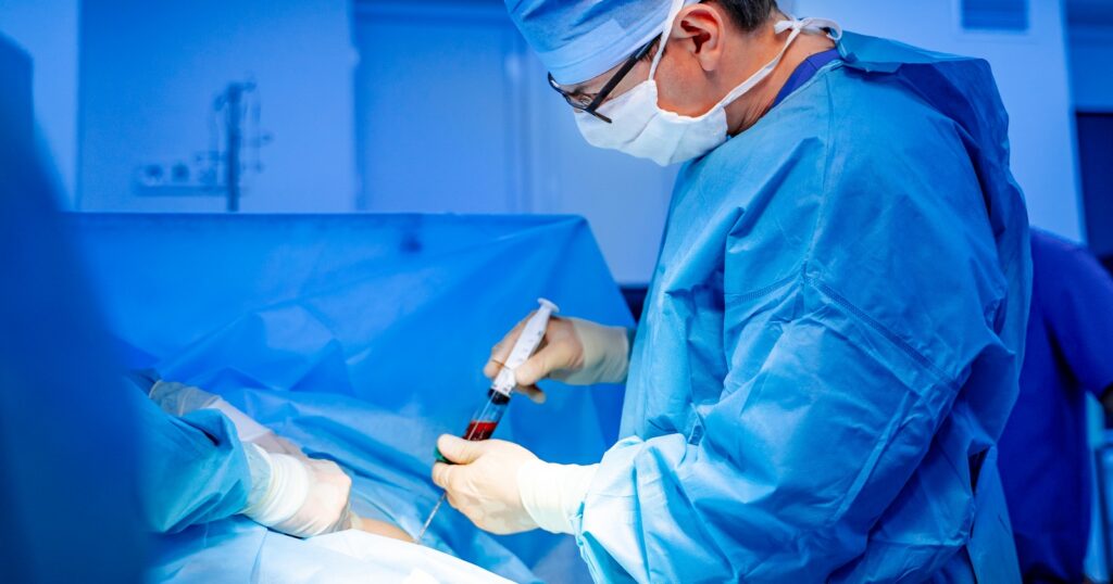 Už i Richterová ví, že mezi sebeukájením do kelímku a transplantací kostní dřeně je rozdíl | Deník TO
