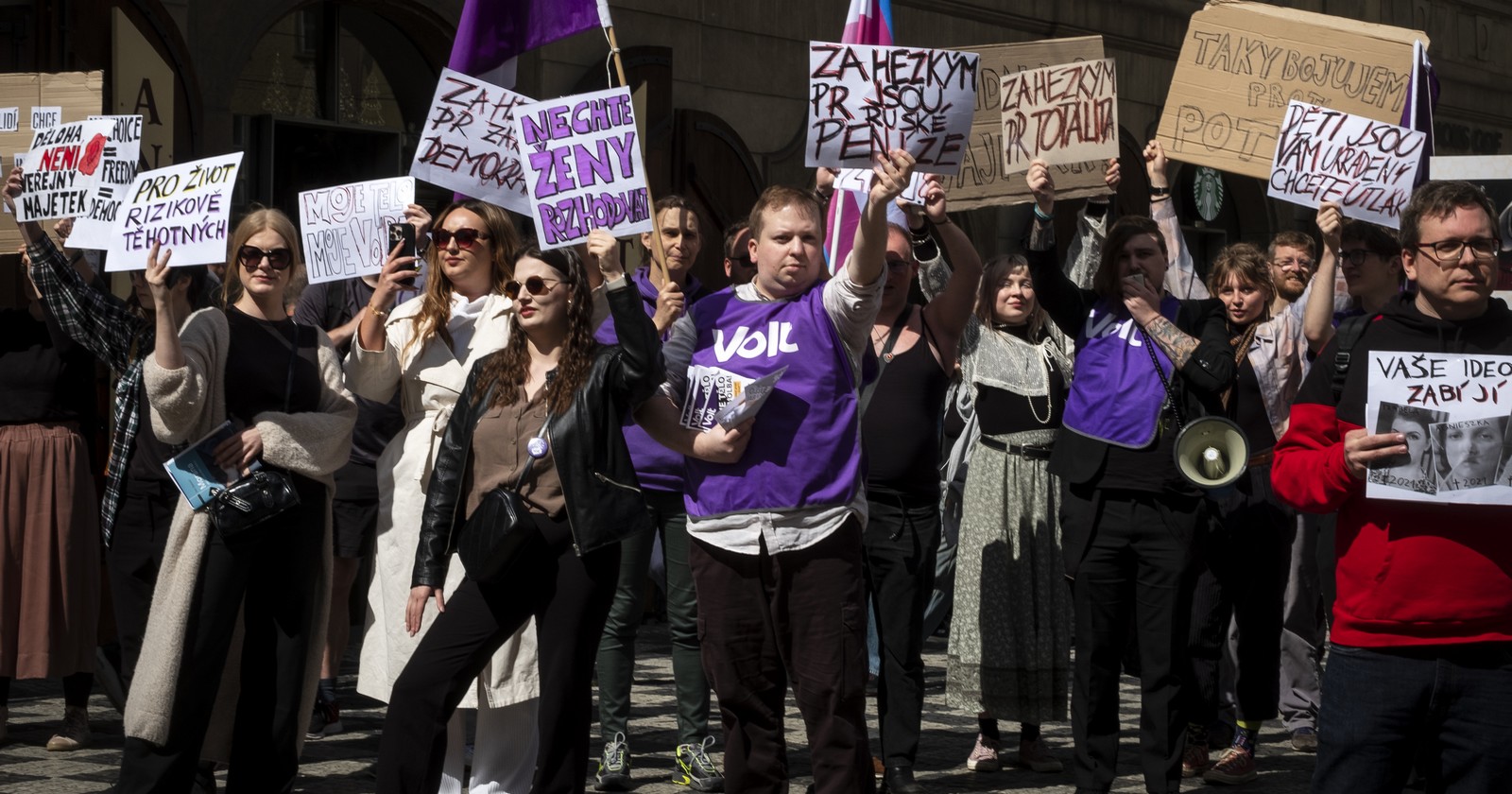 Pochod pro život 2025 - blokující aktivisté