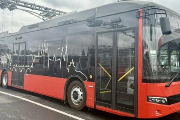 První exemplář trolejbusu Bozankaya SNG 12T v Praze