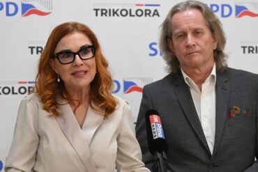 Předsedkyně Trikolory Zuzana Majerová a první místopředseda Petr Štěpánek