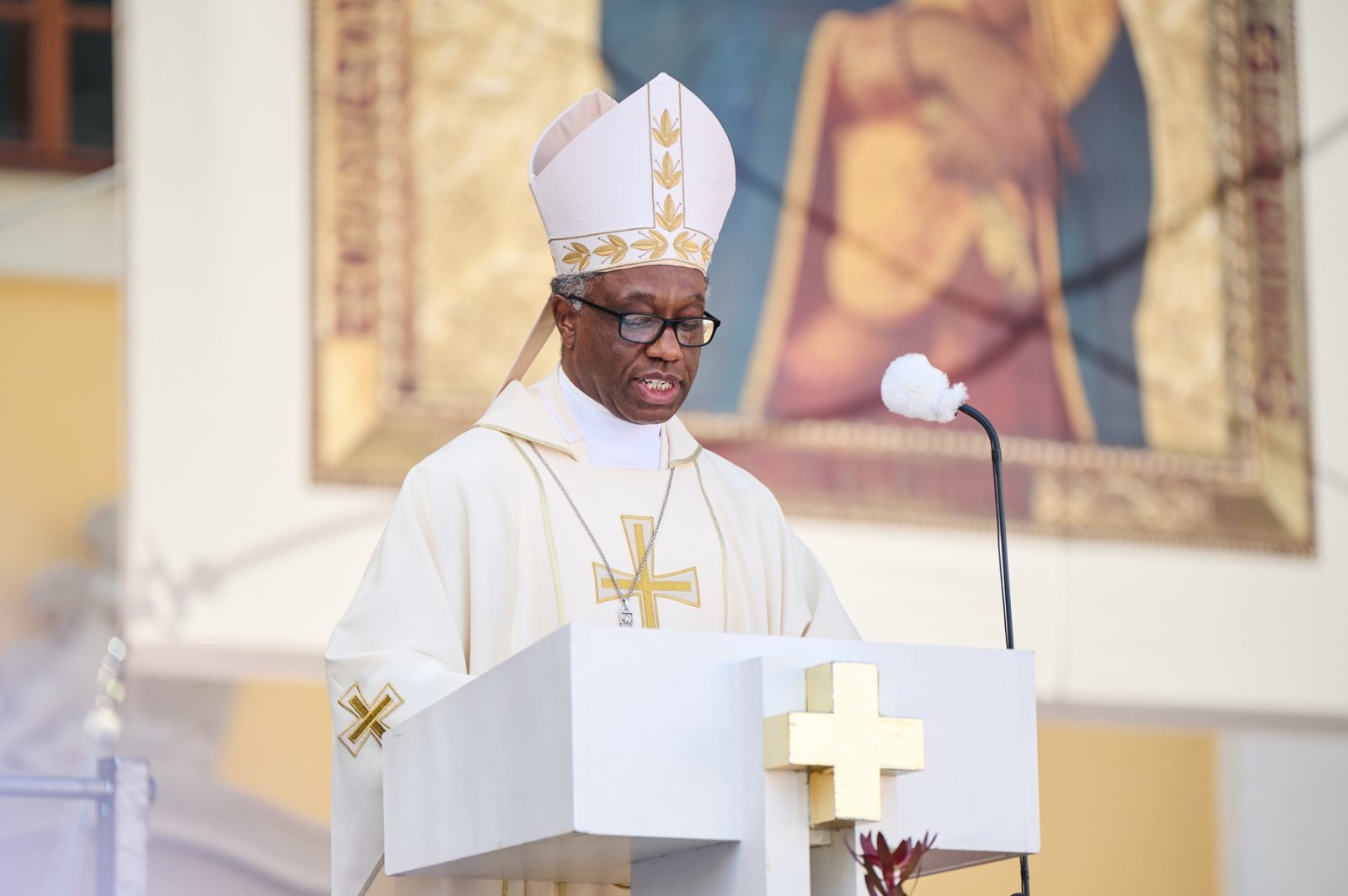 Papežský nuncius v ČR Jude Thaddeus Okolo