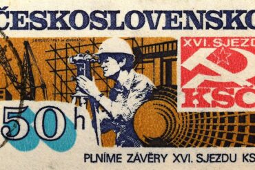 Poštovní známka z období socialismu