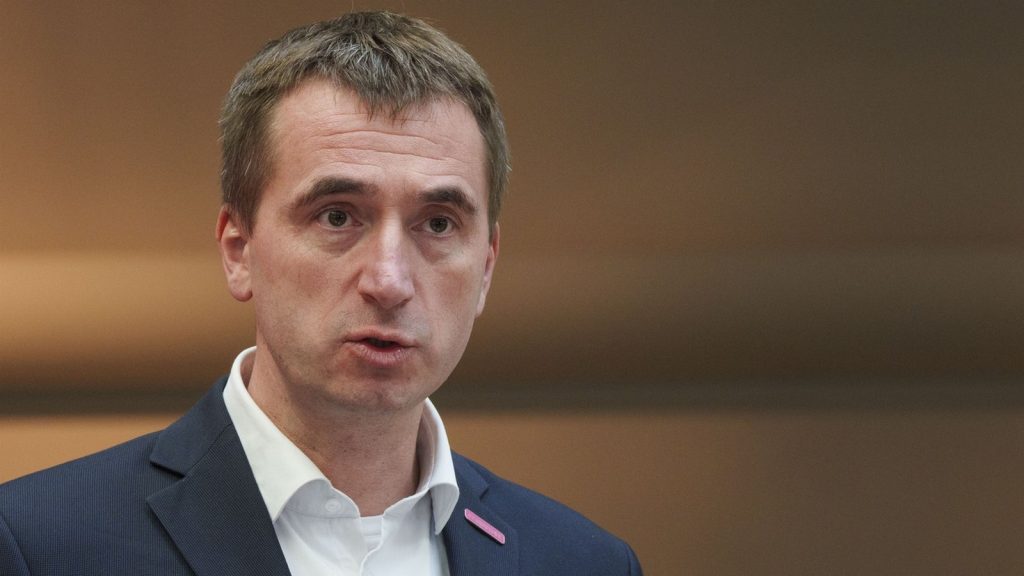 Stát o energetice rozhodoval podle špatných podkladů | Deník TO