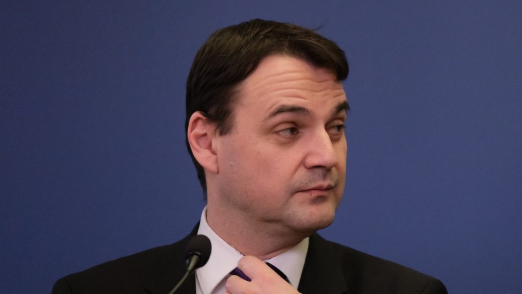 Humor ministra Macinky je fajn. V tomto případě však měl přidat argumenty a zvítězil by na celé čáře | Deník TO
