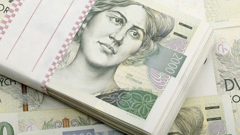 Ekonomický přehled týdne: Státní zadlužení občana přesáhlo 340 tisíc; Okamura přivezl české firmy do Číny | Deník TO