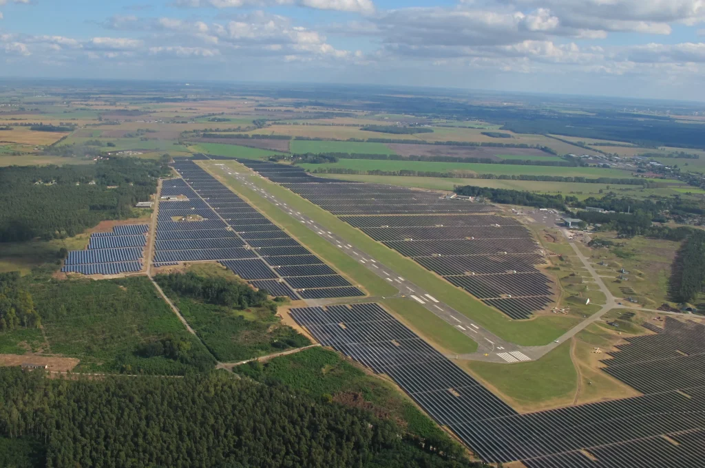 Zelená energetika bez příkras: německý gigant padl, realita účtuje | Deník TO